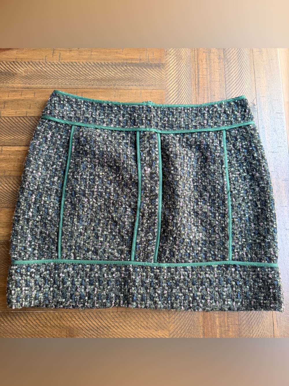 J.Crew Black Tweed Mini Skirt Wool Blend Green Trim Preppy Academia Size 4